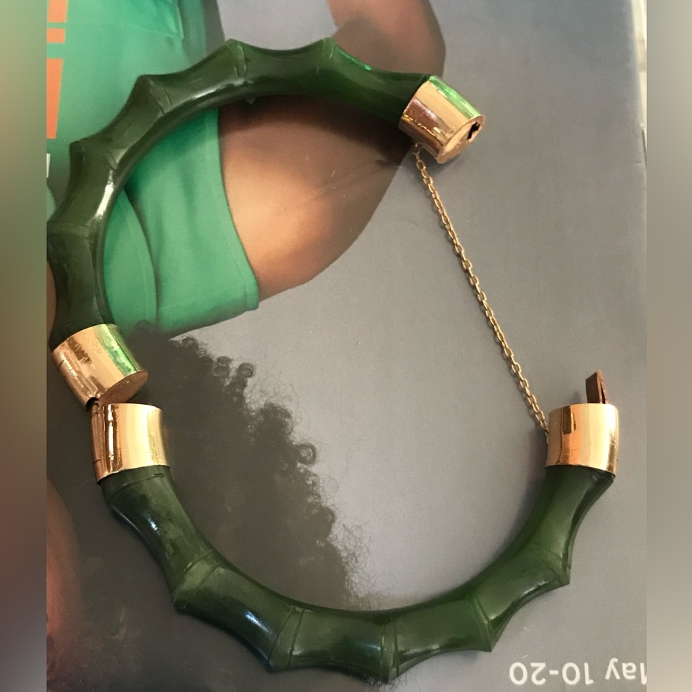 14k gold  rare deep green spinach vintage state sale bamboo bracelet 585
